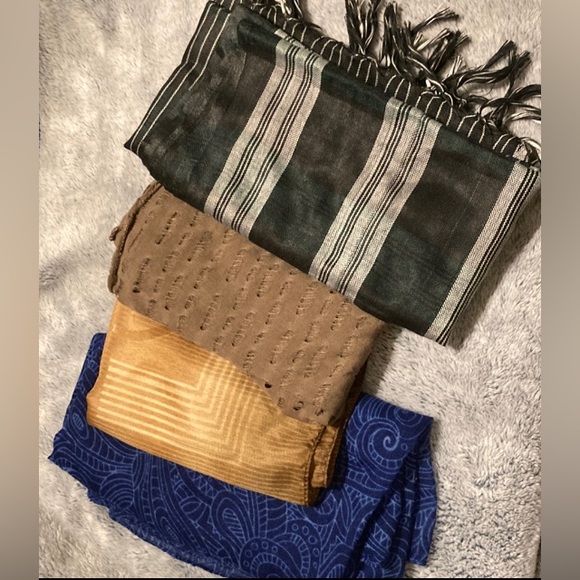 🧣🧣SCARF BUNDLE🧣🧣🧣 - Picture 1 of 5